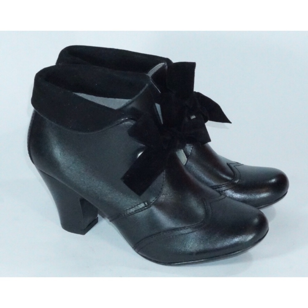 Hush Puppies Women's Black Bow Tie Ankle Boots 7 - Picture 2 of 8